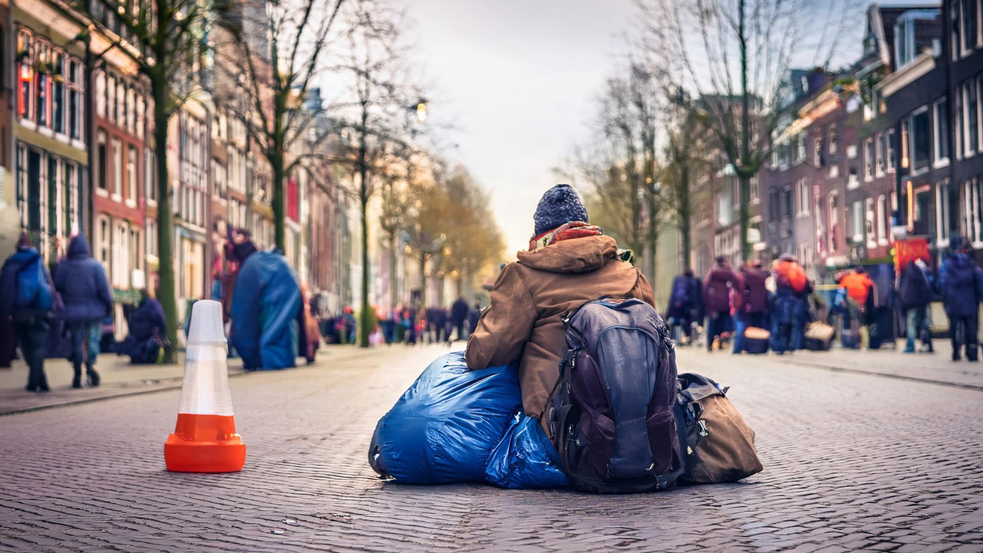オランダでホームレス人口が22%増加:2024年には33,000人に