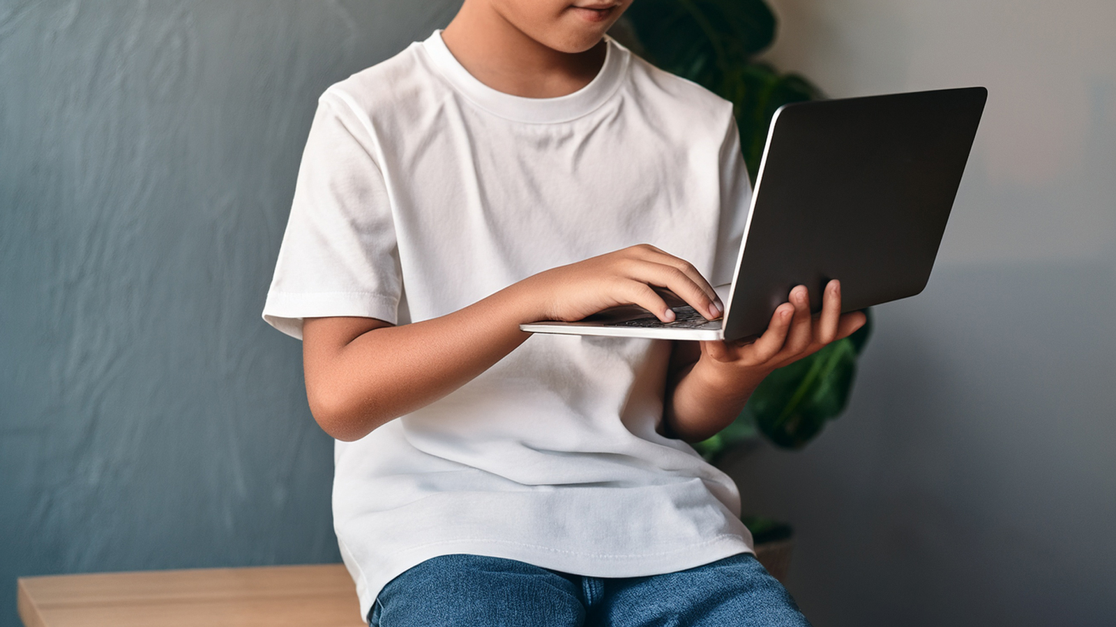 SNSとゲームが犯罪の入口に─子どもを使う“暴力の外注”が欧州で急拡大